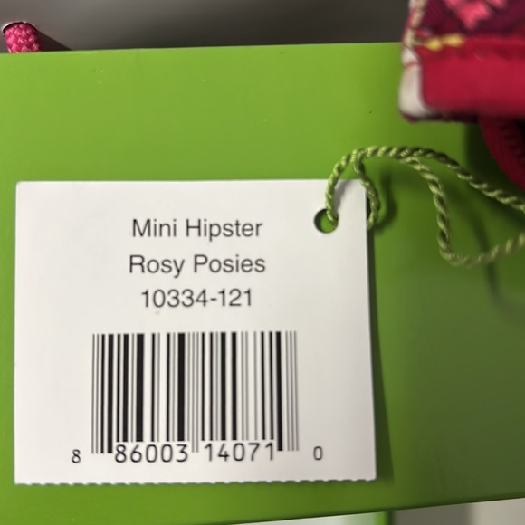 Vera Bradley Mini Hipster - Picture 9 of 9